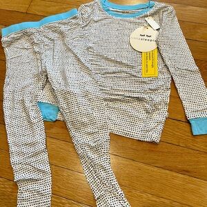 Little Sleepies Polka Dots Blue Trim Long Sleeve Bamboo Pajama Set NWT 4T